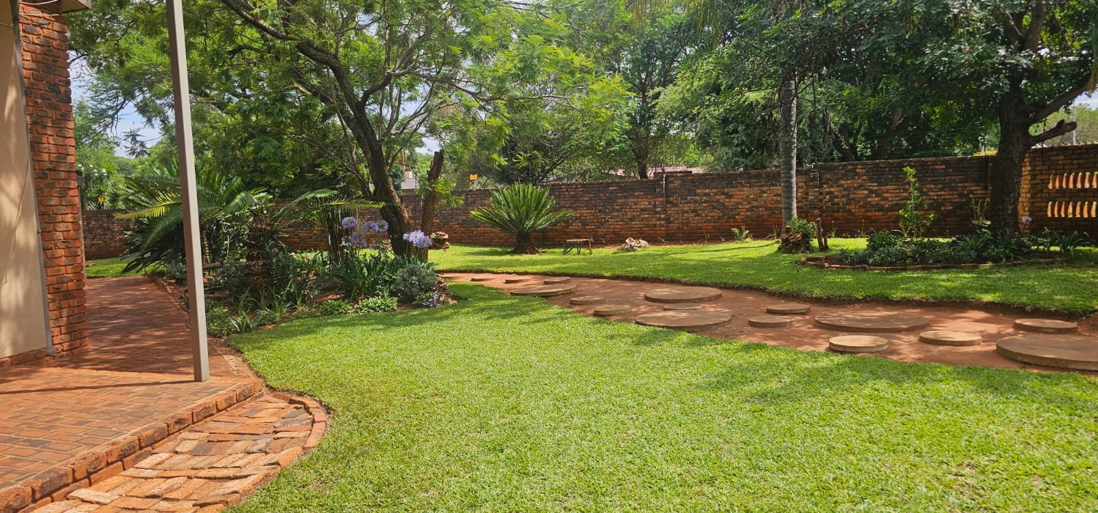 WhatsApp Image 2025-11-08 at 10.06.52 (2)