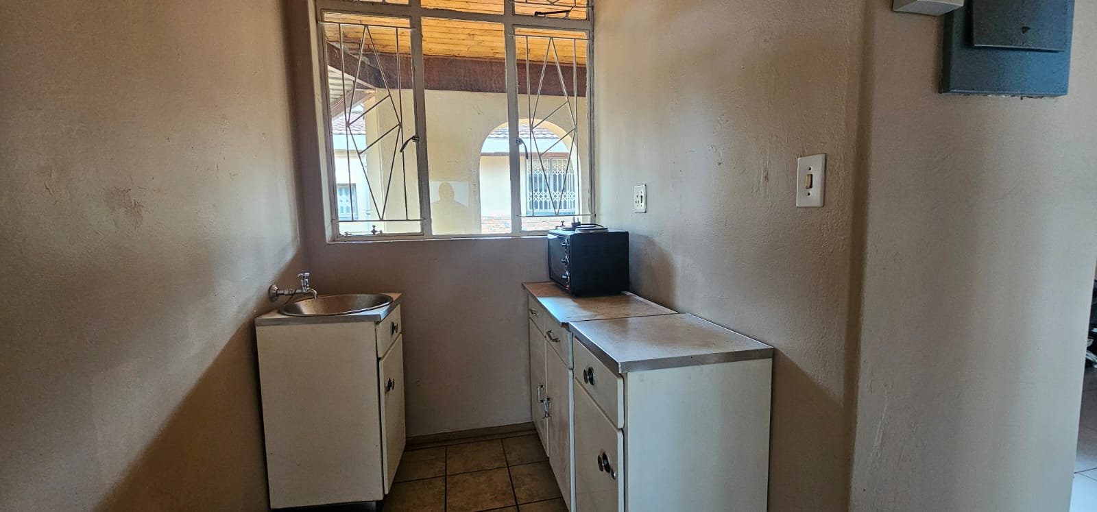 WhatsApp Image 2025-11-08 at 10.06.55 (2)