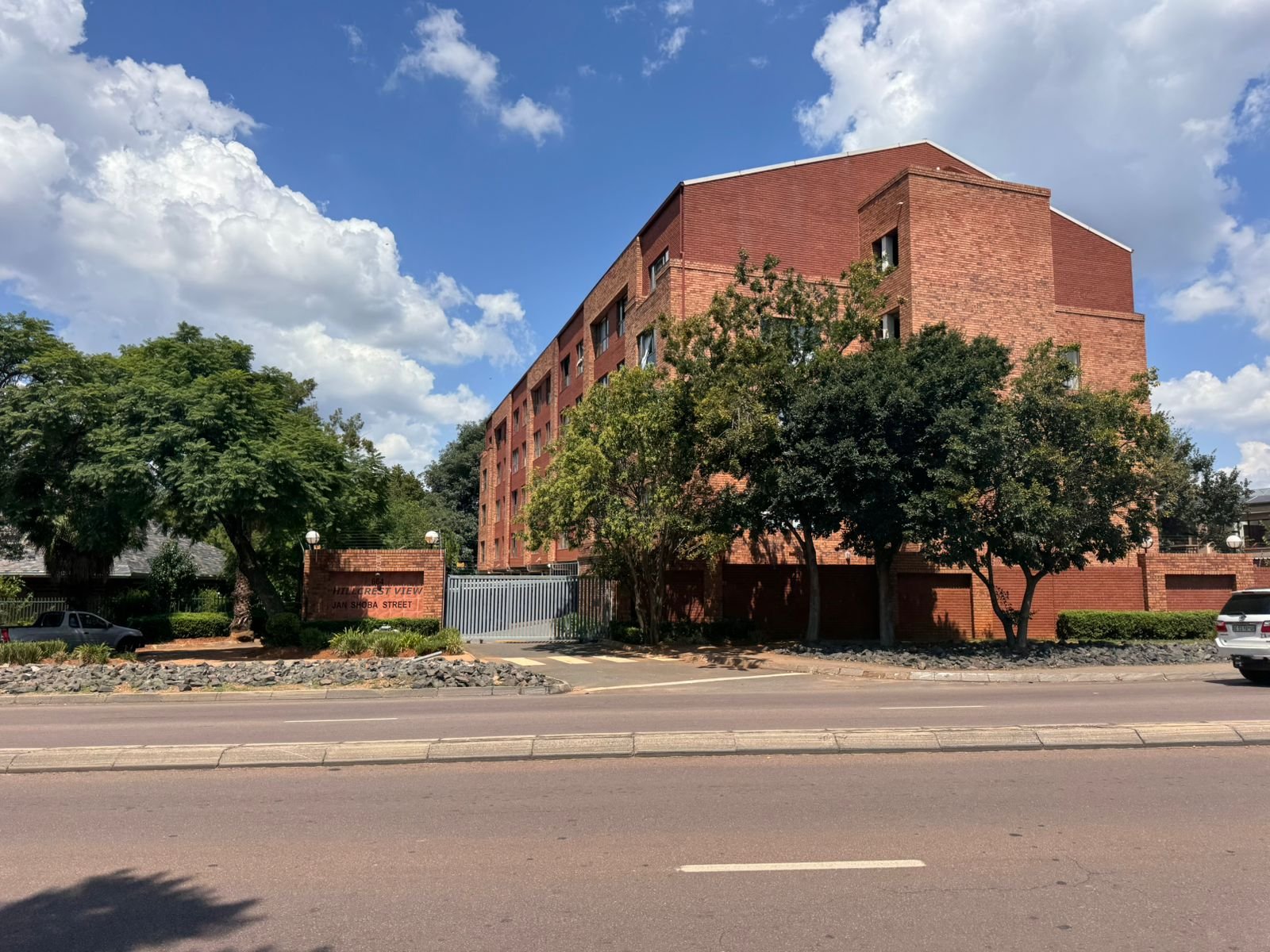 WhatsApp Image 2026-02-26 at 17.19.37 (1)