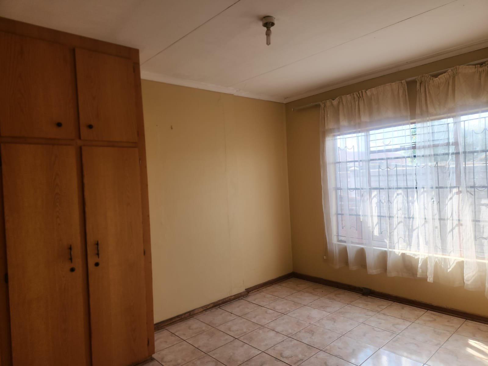 Braam bedroom