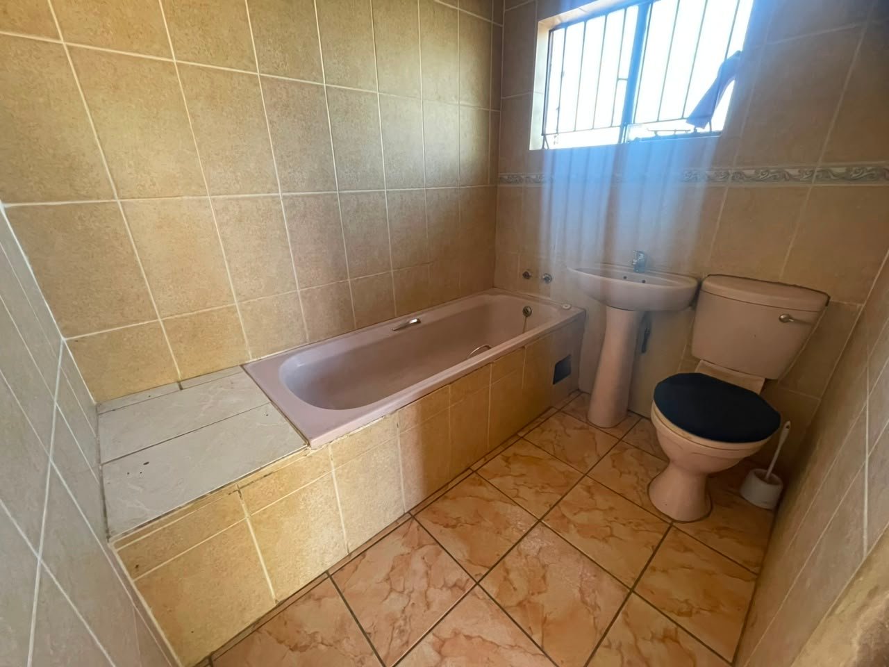 3475 Soshanguve17